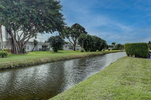 321 Seville, Delray Beach, FL 33446-2156