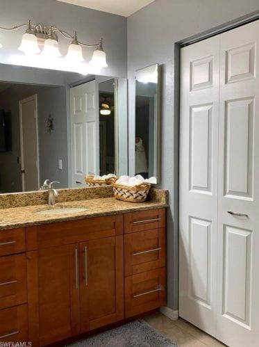 3304 Timberwood Cir, Naples FL  34105-5624 exterior