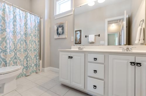 3455 Henrietta Hartford Rd, Mount Pleasant SC  29466-6986 exterior