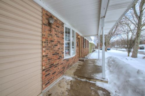 172 Jodie Ln, Wilmington, OH 45177-3908