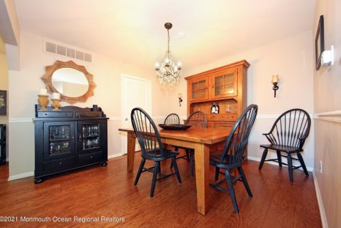 3402 James Ct, Middletown NJ  07748-3470 exterior