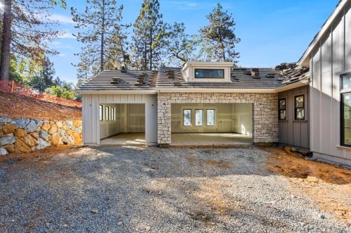 16440 Winchester Club Dr, Meadow Vista, CA 95722-9382