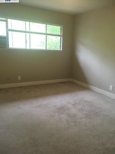 863 Palomino Dr, Pleasanton CA  94566-6817 exterior