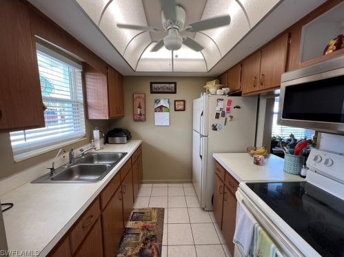 2205 Croton Ct, Lehigh Acres FL  33936-4374 exterior