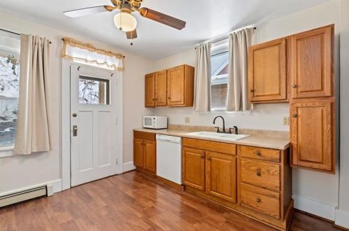 504 Howard St, Ambridge, PA 15003-1601