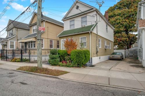 110-43 159th St, Jamaica, NY 11433-1135