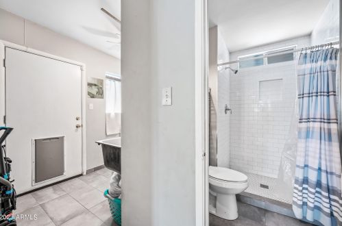 4150 18 Ave, Phoenix AZ 85015-3840 exterior