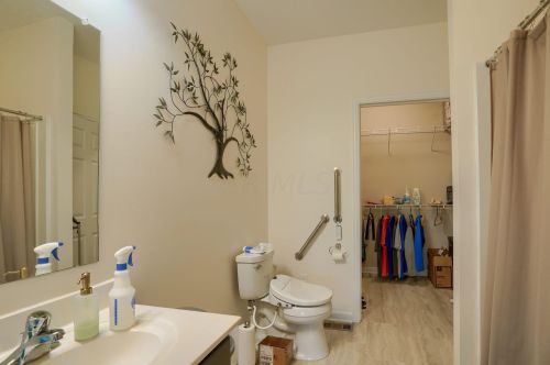 2282 Tournament Way, Darbydale OH  43123 exterior