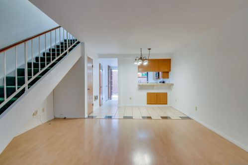 1411 Robinson Ave, San Diego, CA 92103-4569