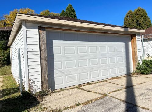 3406 57th St, Milwaukee WI 53219-4448 exterior