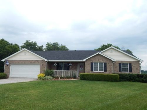 914 Mccoaches Ln, Sistersville, WV 26175-7098