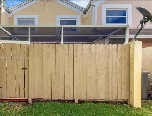 1350 123rd Ave, Hollywood FL 33026-4300 exterior