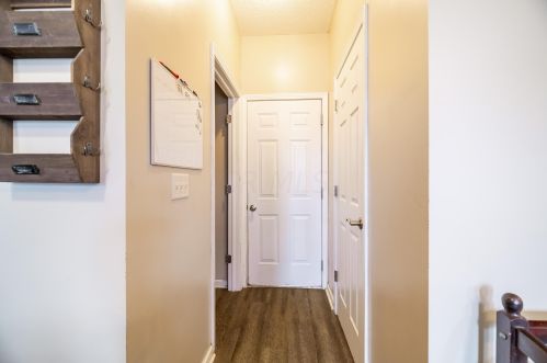 4724 Haley Way, Darbydale OH  43123-8278 exterior