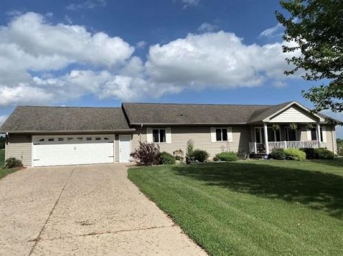 12668 Fleetwood Rd, Tomah, WI 54660-8148