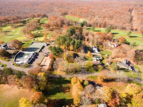 44 Randecker Ln, Kensington CT  06037-1134 exterior