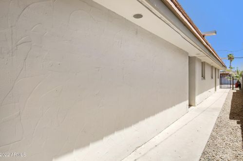 3219 66th St, Scottsdale AZ  85251-6733 exterior