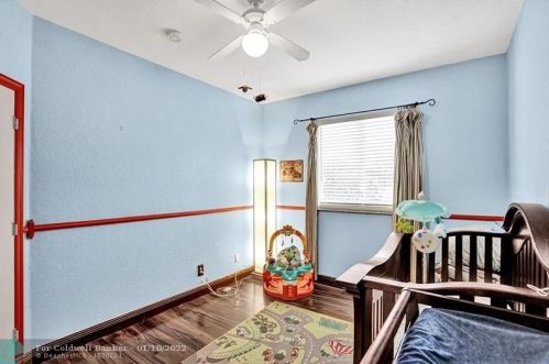 13305 32nd St, Hollywood FL 33027-3911 exterior