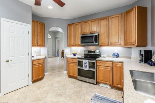 4083 Stow Way, Naples FL  34116-7311 exterior