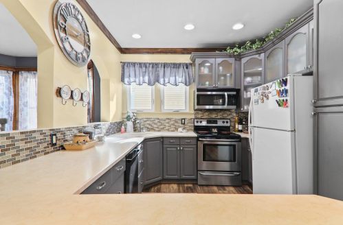 410 Beaver St, Beaver Dam WI  53916-1622 exterior