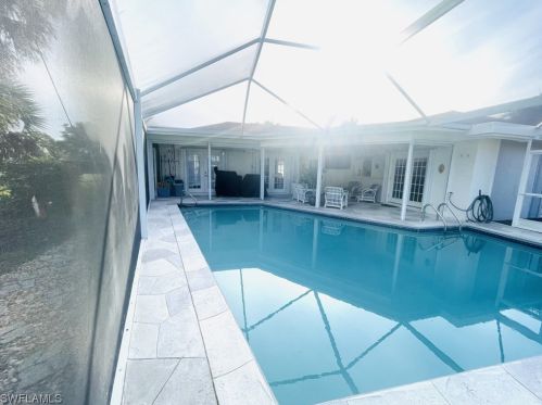 169 Baltusrol Dr, Naples FL  34113-8322 exterior