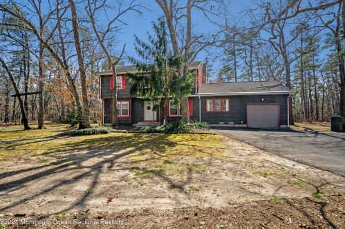 1068 Toms River Rd, Jackson Twp NJ  08527-5240 exterior