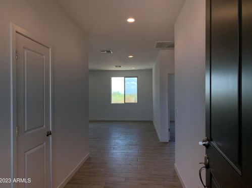 39124 9th Ave, Phoenix AZ  85023 exterior