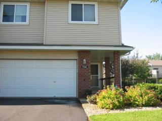 7344 Braden Trl, South Saint Paul MN  55076-2339 exterior