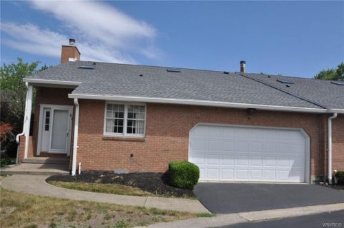 51 Wellington Ct, Buffalo, NY 14221-6749