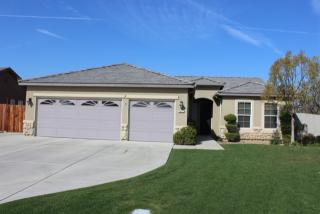 3407 Light Ln, Bakersfield, CA 93312-3360
