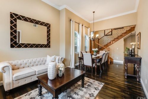 17307 Josie Cir, Bellflower, CA 90706-6771
