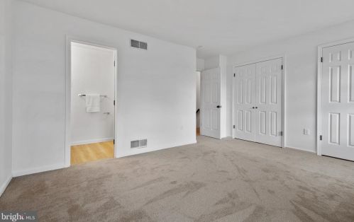 6027 Meade Ct, Harrisburg PA  17112-8546 exterior