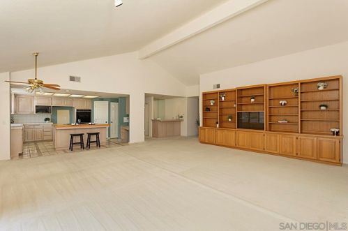 13959 Arbolitos Dr, Poway CA 92064-3238 exterior