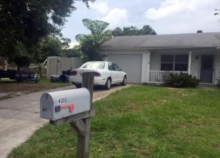 4010 Westminster Dr, Sarasota, FL 34241-5862