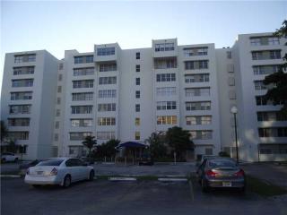 9125 77th Ave, Miami FL  33156-7605 exterior