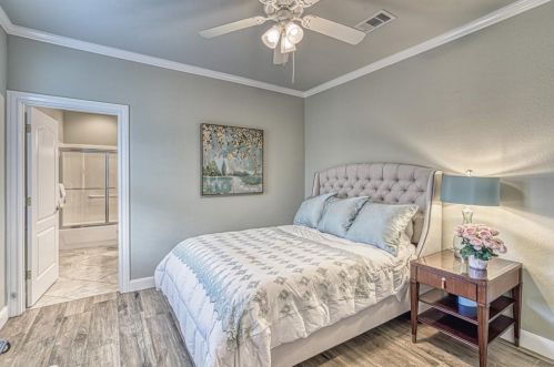 500 Dove Holw Trl, Georgetown TX 78633-5066 exterior