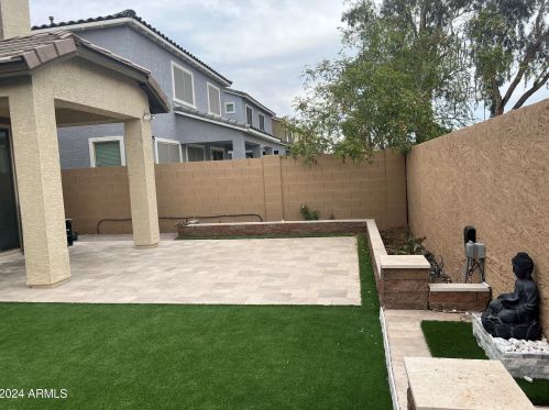 6035 Camino San Xavier, Glendale, AZ 85308-3642