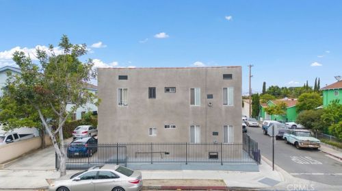 930 11th St, Long Beach CA  90813-3577 exterior