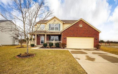111 Gardenia Dr, Miami, OH 45056-9073