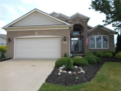4030 Watercourse Dr, Medina, OH 44256-7897