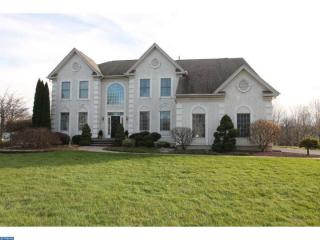 10 Amy Cir, Upper Makefield, PA 18940-1257