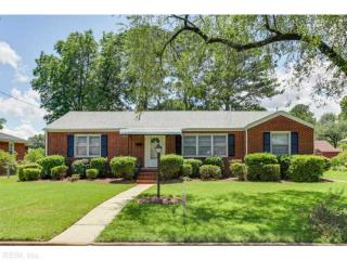 112 Lynn Dr, Portsmouth, VA 23707-1016
