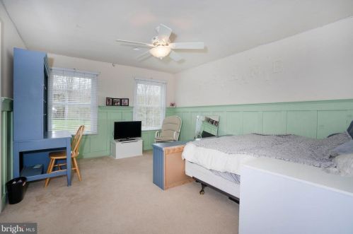 5 Spitfire House Ln, Landenberg, PA 19350-9120