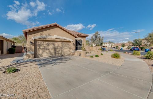 21066 Desert Hills Cir, Queen Creek, AZ 85142-6938