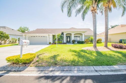294 Ruby Lake Ln, Winter Haven, FL 33884-3266
