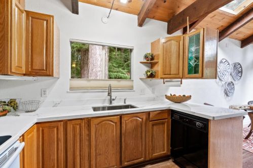 1173 Lakeside Dr, Lompico CA  95018-9513 exterior