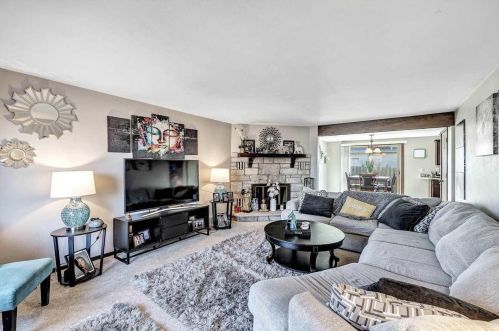 1501 Bond St, Green Bay, WI 54303-4501