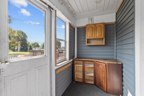 870 Broad St, Menasha WI  54952-3263 exterior