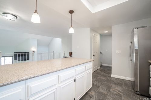 5459 Centralia St, Long Beach CA  90808-1456 exterior