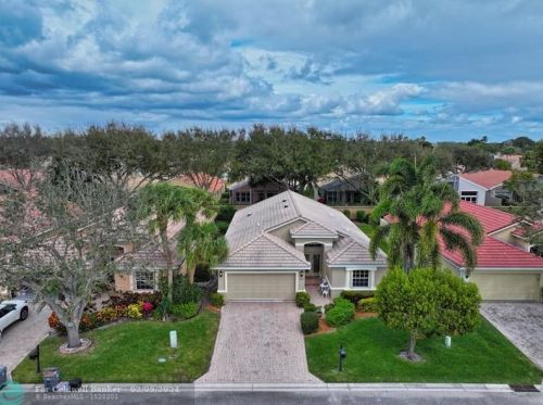 6959 Viale Elizabeth, Delray Beach, FL 33446-3742
