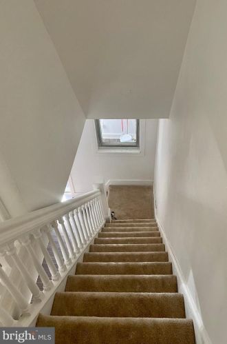 307 Delamore Pl, Wilmington DE  19805-3522 exterior